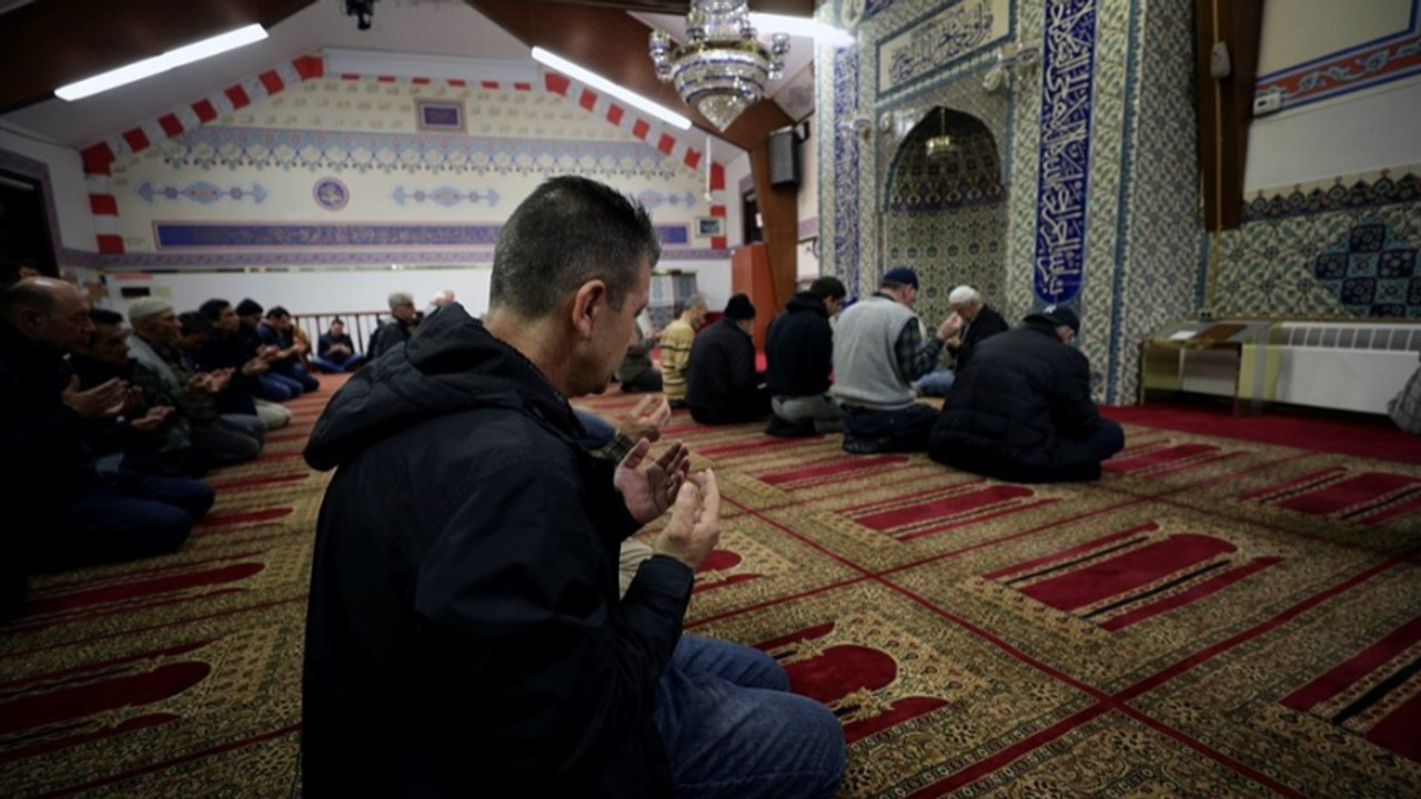 Bahar Kalkanı Harekatı için sabah namazında tüm camilerde