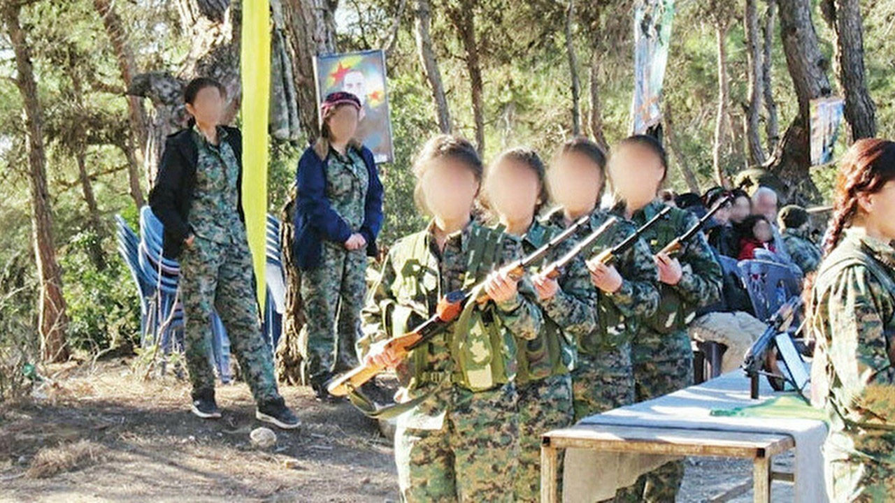 ABD'den itiraf niteliğinde rapor; 12 yaşından küçük çocuklar zorla silahlandırıldı! - Vimarsana News