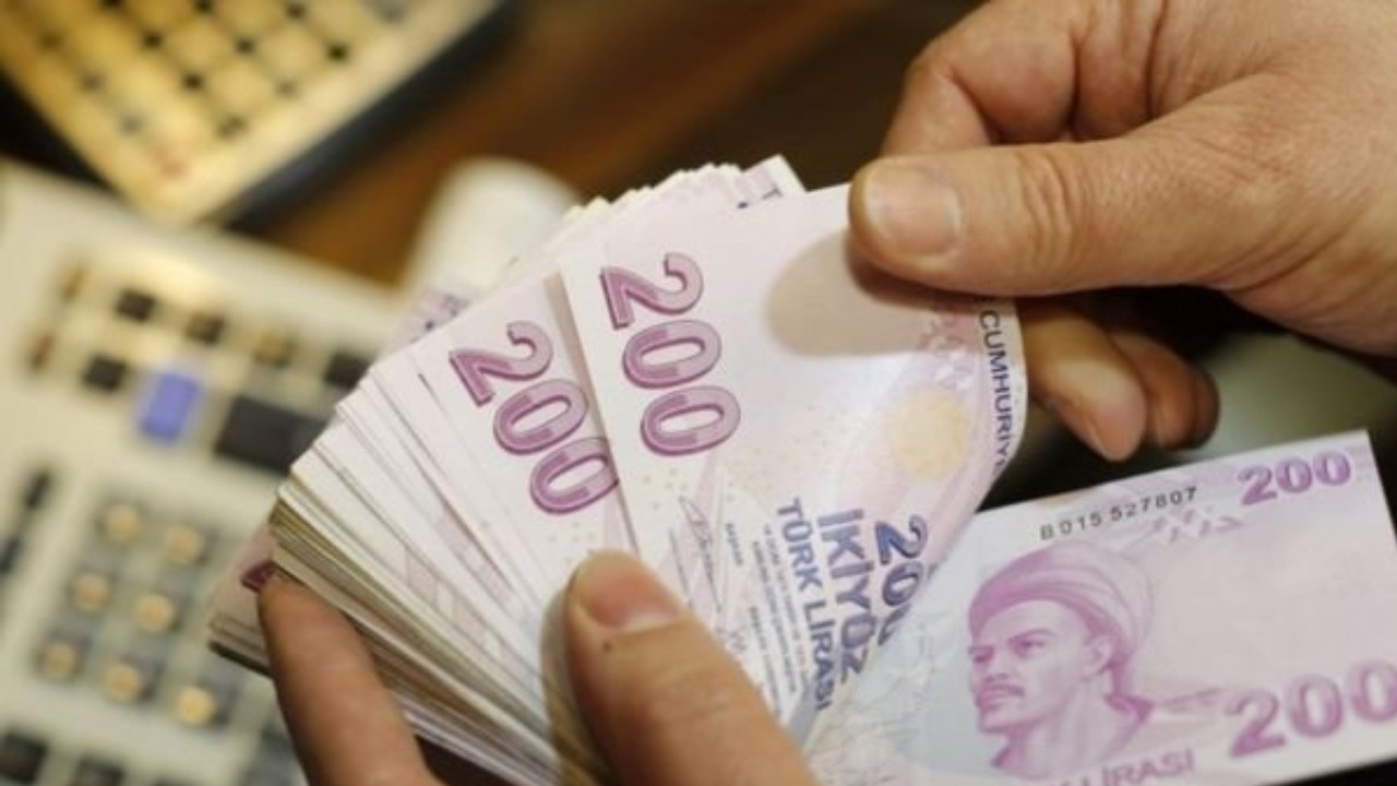 SGK�dan ev hanımlarına müjde! Bin 547 lira ile emekli olabilirsiniz