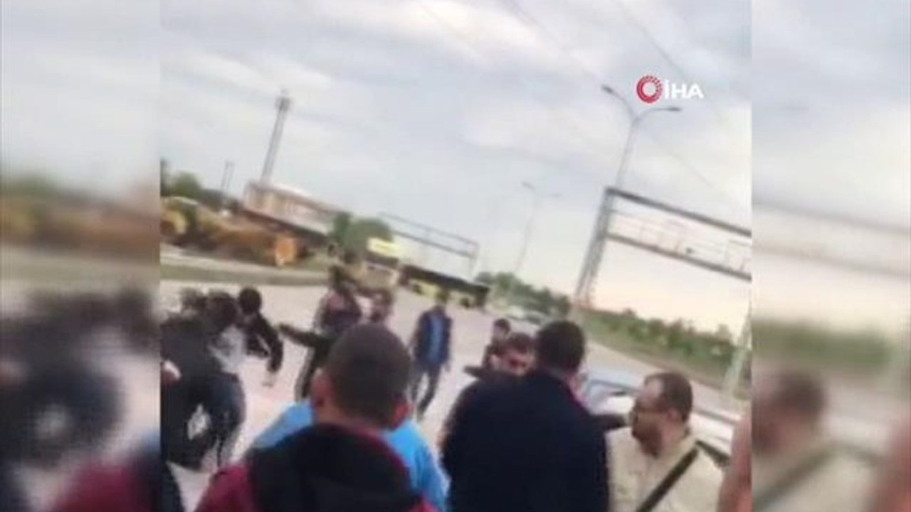 Polisin havaya ateş açtığı trafik kavgası kamerada F5Haber
