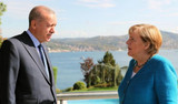 Merkel'den Türkiye'ye veda ziyareti: Erdoğan İstanbul Boğazı'nı anlattı