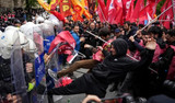 İstanbul'da 1 Mayıs gösterileri: Çıkan olaylarda 226 kişi gözaltına alındı