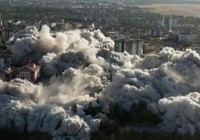 Malatya'da 9 bina aynı anda böyle yıkıldı