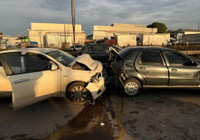 İzmit'te 3 otomobil zincirleme kazaya karıştı: 4 yaralı