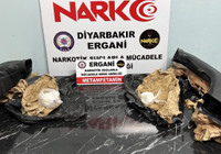 Diyarbakır'da uyuşturucu satıcılarına 'kırmızı kart' operasyonu: 7 gözaltı