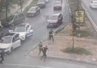 Polis aracına çarparak kaçan şüpheliler yakalandı