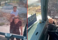Aydın'da turist dolu otobüse taşlı saldırı