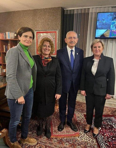 Seccadeye bastığı fotoğraf tartışma konusu oldu! Kılıçdaroğlu'ndan ilk açıklama - Resim : 1