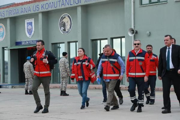 Askeri kargo uçağı tahliye için havalandı! - Resim : 1