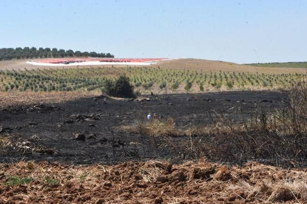 Meteor yangını olduğu iddia edilmişti: Mıknatıslarla gök taşı aradılar! - Resim : 2