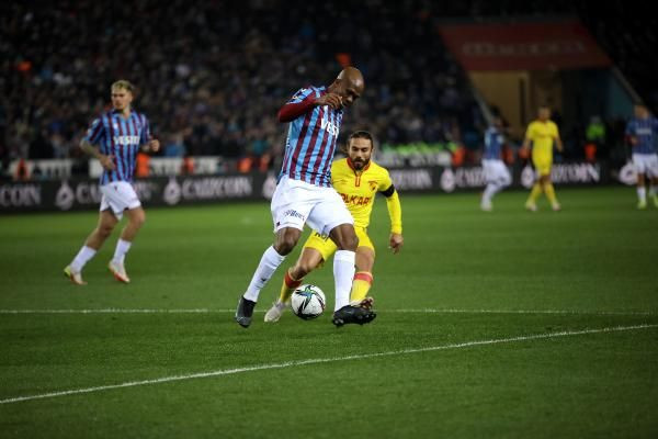 Trabzonspor - Göztepe maç sonucu: 4-2 - Resim : 2