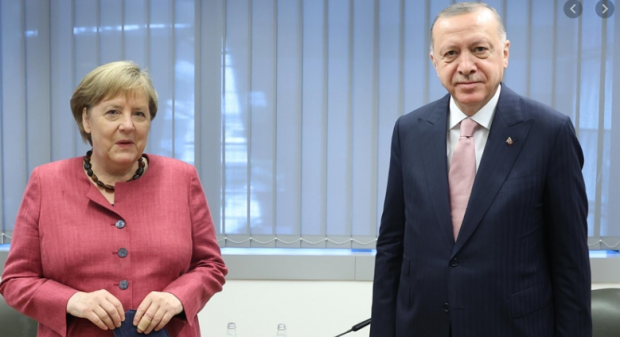 Kritik NATO Zirvesi'ne damga vuran anlar! Cumhurbaşkanı Erdoğan'dan peş peşe kritik görüşmeler - Resim : 4