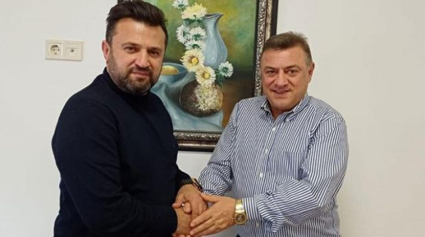 Çaykur Rizespor'un yeni teknik direktörü Bülent Uygun oldu - Resim : 1