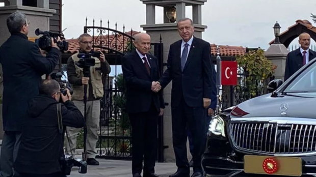 Cumhurbaşkanı Erdoğan Bahçeli'yi ziyaret etti - Resim : 2