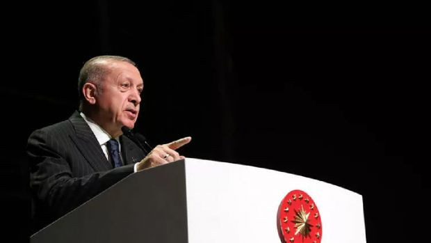 Erdoğan, Necip Fazıl'ı böyle anlattı: Şairlerin Sultanı'ydı - Resim : 2