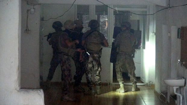 Adana'da DEAŞ operasyonu: 10 gözaltı - Resim : 2