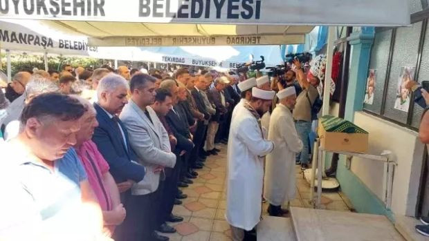 İmam cemaatten değil Sıla bebekten helallik istedi: Tüyler diken diken oldu! - Resim : 3