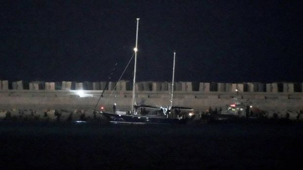 İsrail'in baskın yaptığı Madleen gemisinde son durum: Aşdod Limanı'na götürüldü - Resim : 1