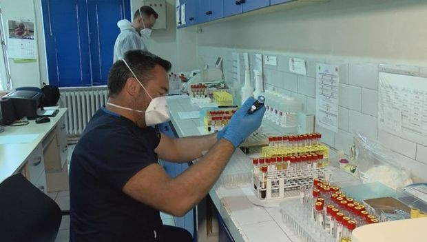 İstanbul Tıp Fakültesi'nde antikor testi yapılmaya başlandı - Resim : 3