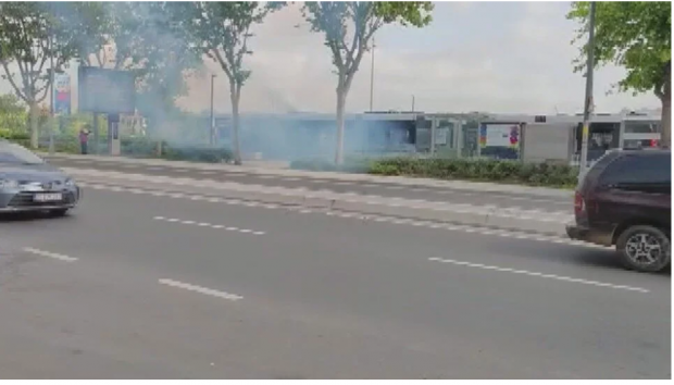İstanbul tramvay yangını: Yolcular tahliye edildi! - Resim : 1