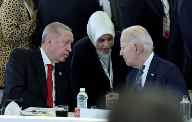 İtalya'da G7 zirvesi: Cumhurbaşkanı Erdoğan ABD Başkanı Biden'la görüştü - Resim : 1