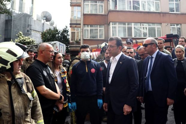 İstanbul'da yangın faciası: 29 kişi hayatını kaybetti - Resim : 5