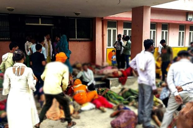 Hindistan'da ayin sırasında izdiham! En az 87 kişi hayatını kaybetti - Resim : 2