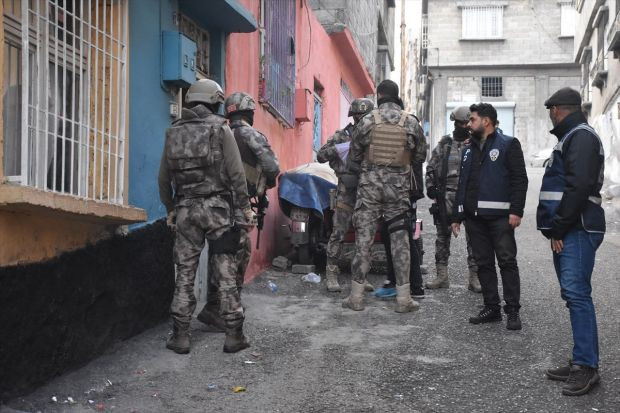 HDP Gaziantep İl Başkanı Müslüm Kılıç gözaltında! - Resim : 1