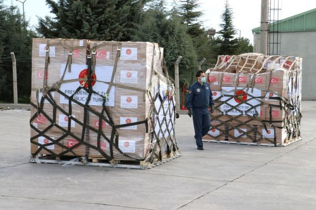 Türkiye'den 5 ülkeye daha yardım malzemesi - Resim : 1