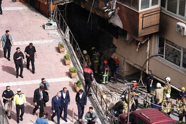 İstanbul'da yangın faciası: 29 kişi hayatını kaybetti - Resim : 3