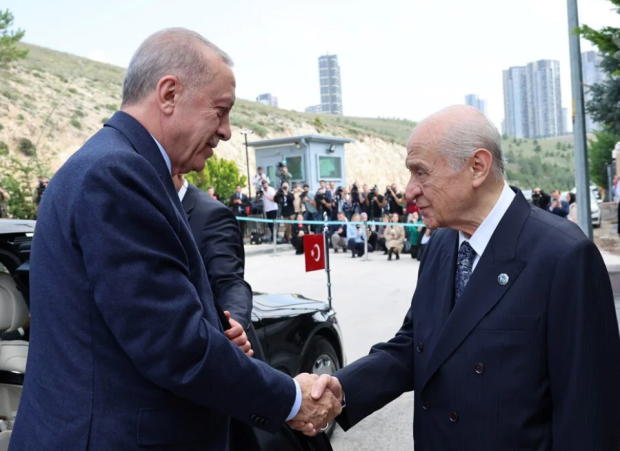 Cumhurbaşkanı Erdoğan, Devlet Bahçeli ile görüştü - Resim : 1
