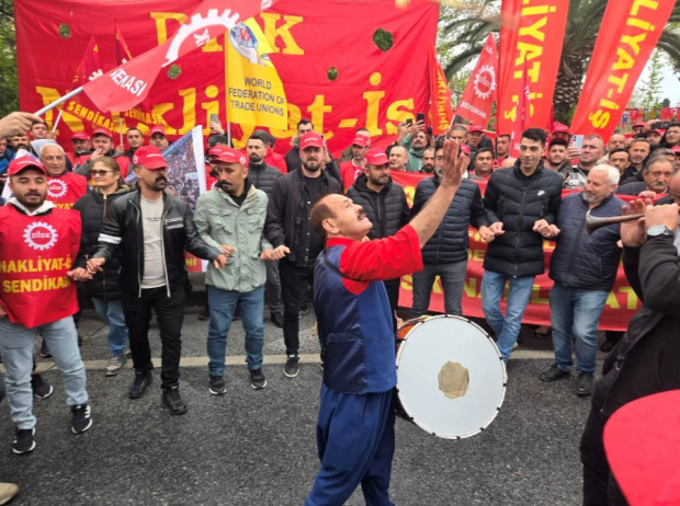 İstanbul'da 1 Mayıs: 384 kişi gözaltına alındı! - Resim : 7