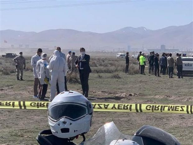 Konya'da Türk Yıldızları'na ait uçak düştü! Pilot şehit oldu - Resim : 3
