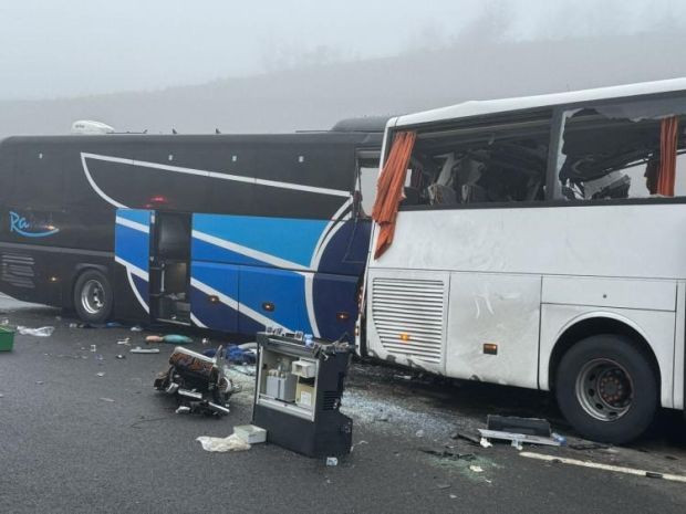 Kuzey Marmara'da büyük kaza: Çok sayıda ölü ve yaralı var! Sürücüler gözaltına alındı - Resim : 2
