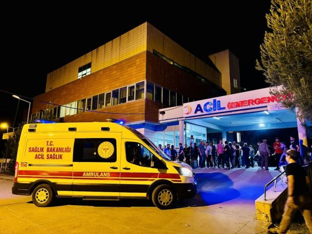 Diyarbakır ve Mardin arasında korkunç yangın: 6 ölü var, 43 kişi tedavi altında - Resim : 4