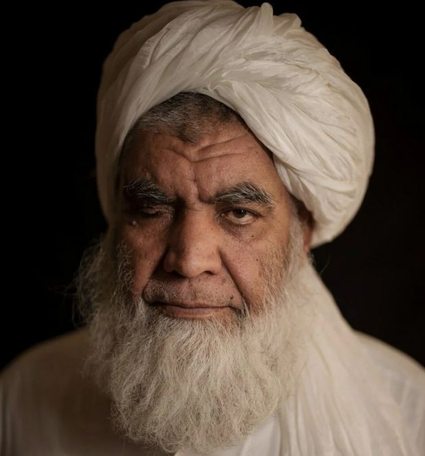 Taliban’ın kurucusundan ceza açıklaması: İnfazlar ve el kesme gerçekleştirilecek - Resim : 1