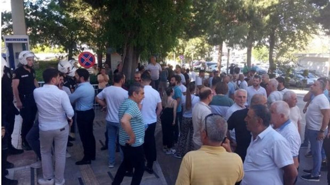 Manavgat Belediyesi'ne operasyon: Belediye Başkanı Niyazi Nefi Kara gözaltında - Resim : 1