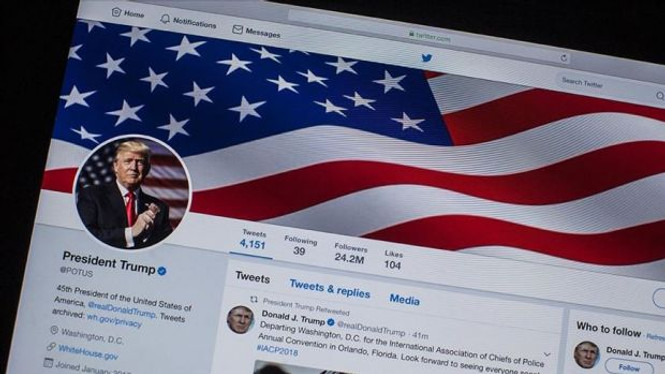 Trump 4 yılda 25 binden fazla tweet attı - Resim : 1