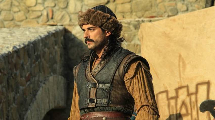 Malezya Kraliçesi "Kuruluş Osman" dizisini tavsiye etti ...