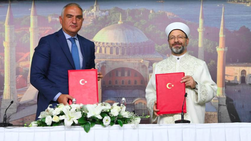 Ayasofya için protokol imzalandı