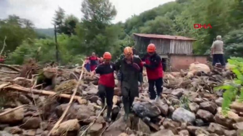 Bartın, Sinop, Karabük ve Kastamonu'yu sel vurdu! - Resim : 2