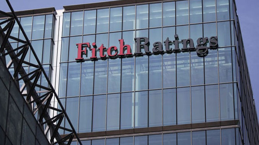Fitch Türkiye'nin notunu düşürdü