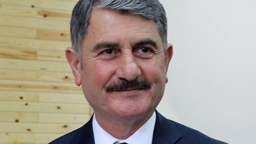 Pursaklar Belediye Başkanı Ayhan Yılmaz istifa etti! F5Haber