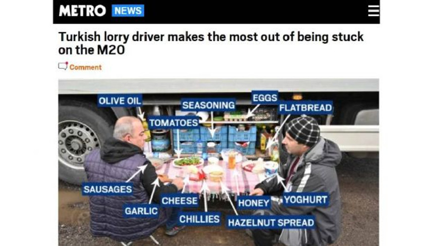 İngiltere'de mutasyon kuyruğunda bekleyen Türk şoförlerin kahvaltısı olay oldu - Resim : 1