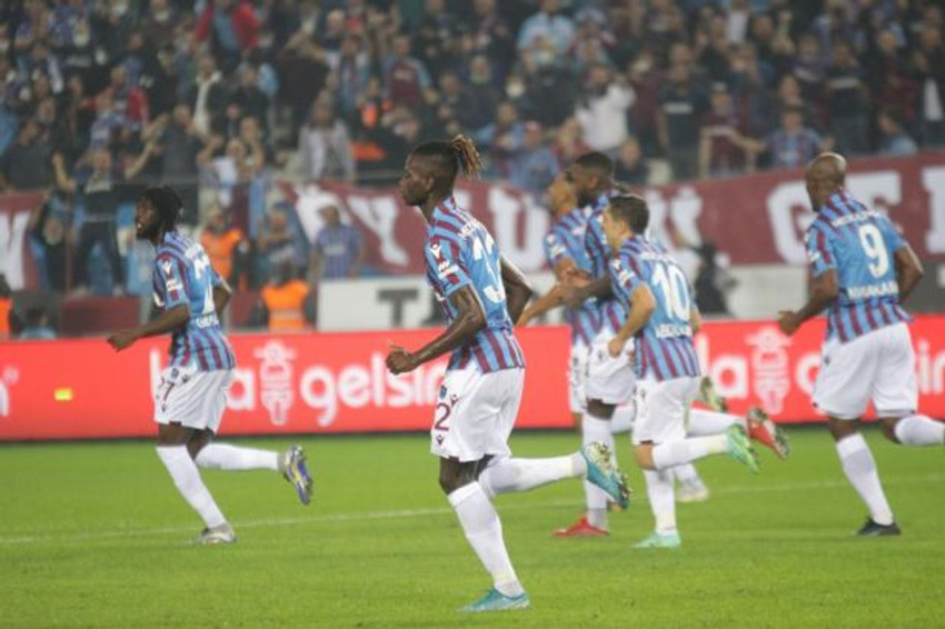 Trabzon'da fırtına koptu: Dev mücadelede kaybeden Fenerbahçe - Resim : 2