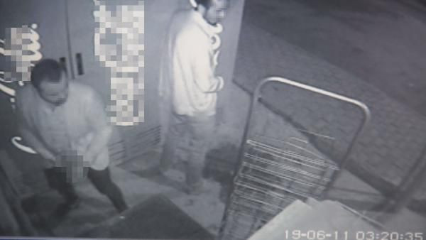 3 kişi marketin önüne tuvaletini yapıp karpuz çaldı: 'Dükkanın kenarına işemeleri insanlığa yakışmaz' - Sayfa 3