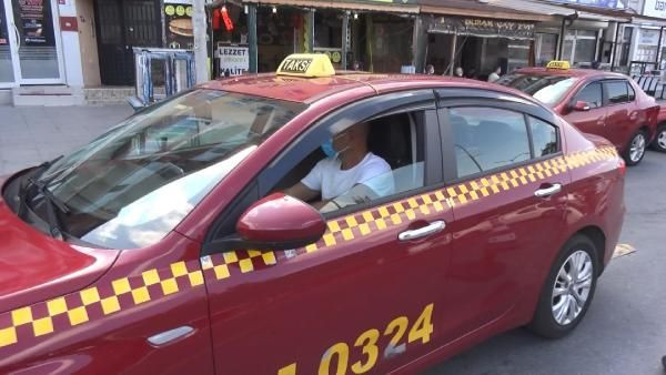 İstanbul'da taksicilerin 'bordo' tartışması - Resim : 1