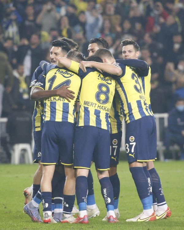 Fenerbahçe, Adana Demirspor'a mağlup oldu - Sayfa 3
