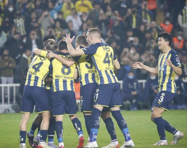 Fenerbahçe, Adana Demirspor'a mağlup oldu - Sayfa 4