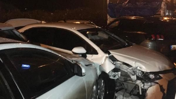 Gaziantep'te 11 aracın karıştığı zincirleme kazada 8 kişi yaralandı - Sayfa 3